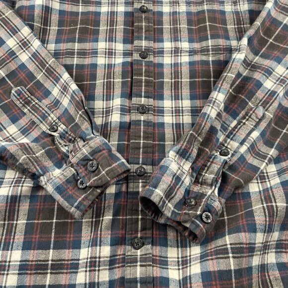 Eddie Bauer Flannel Shirt Men’s L Plaid Button Up Relaxed Fit Red Navy Outdoor - Picture 9 of 9